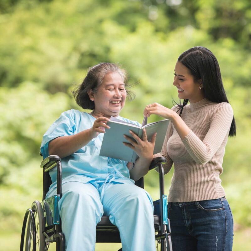 benefits of nursing homes and assisted living facilities